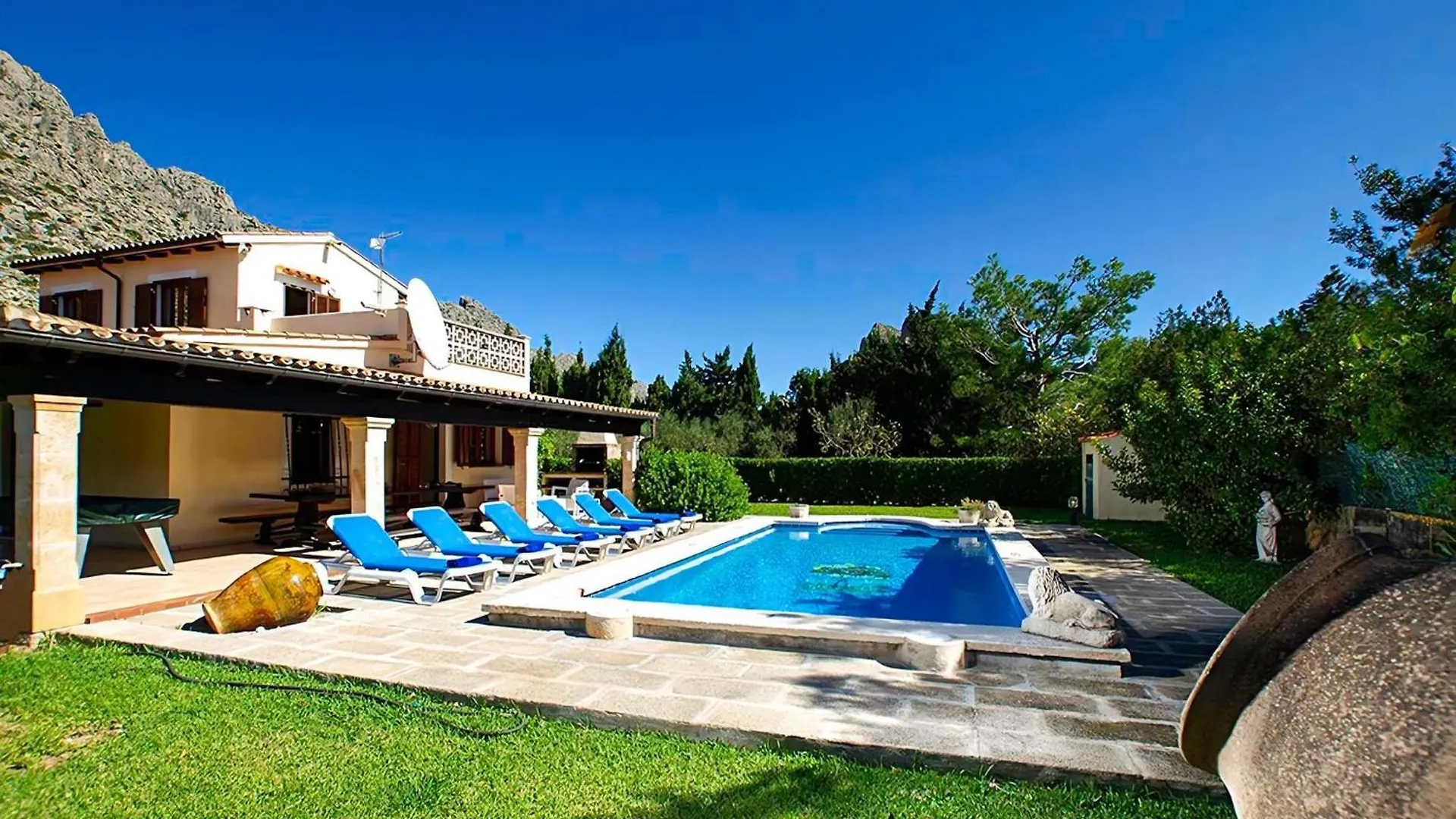 Holiday home Tolle Ferienvilla Barraca Mit Privatem Pool Port de Pollenca